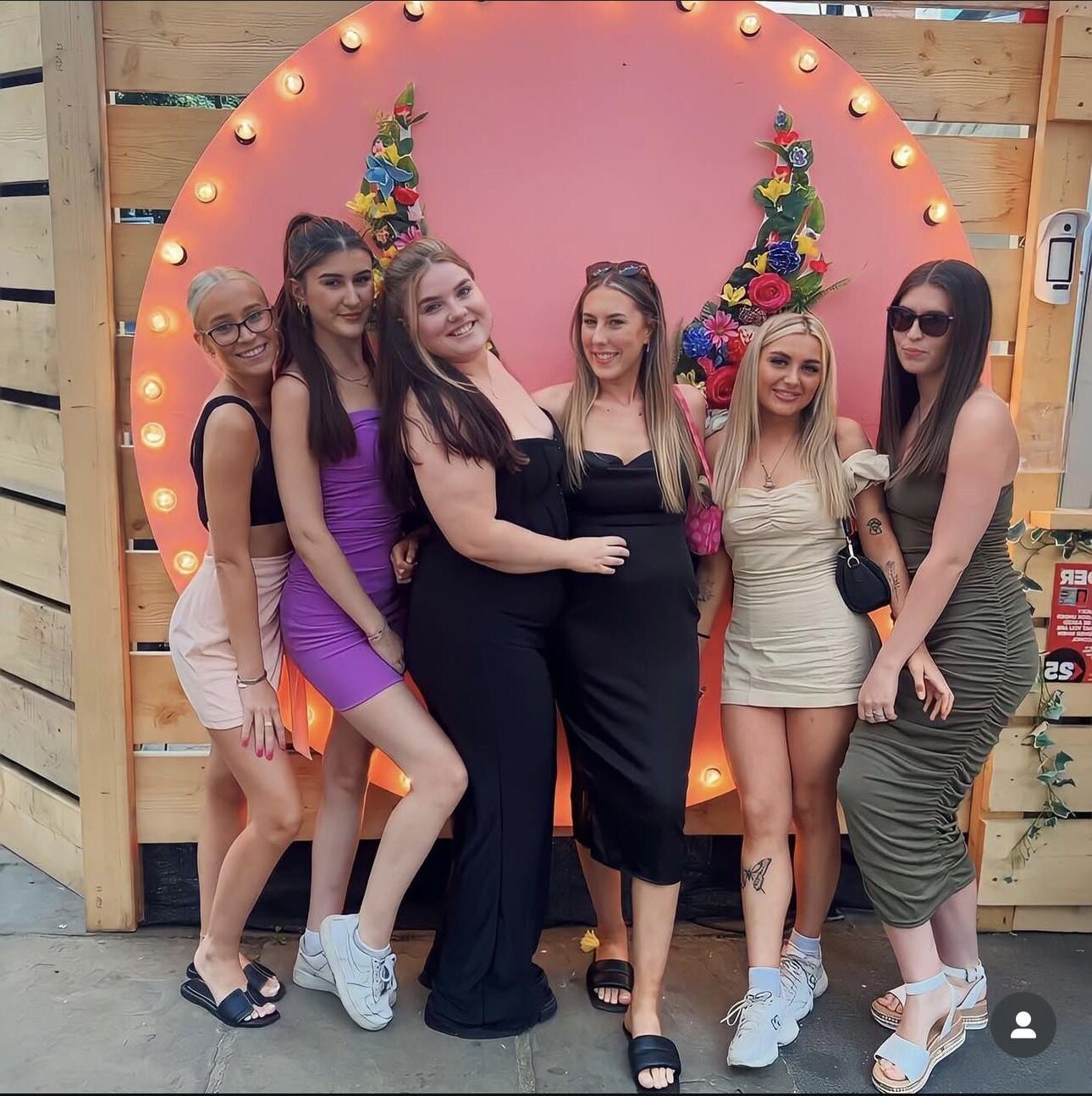 Adolescente Chav Sluts necesita tribus x