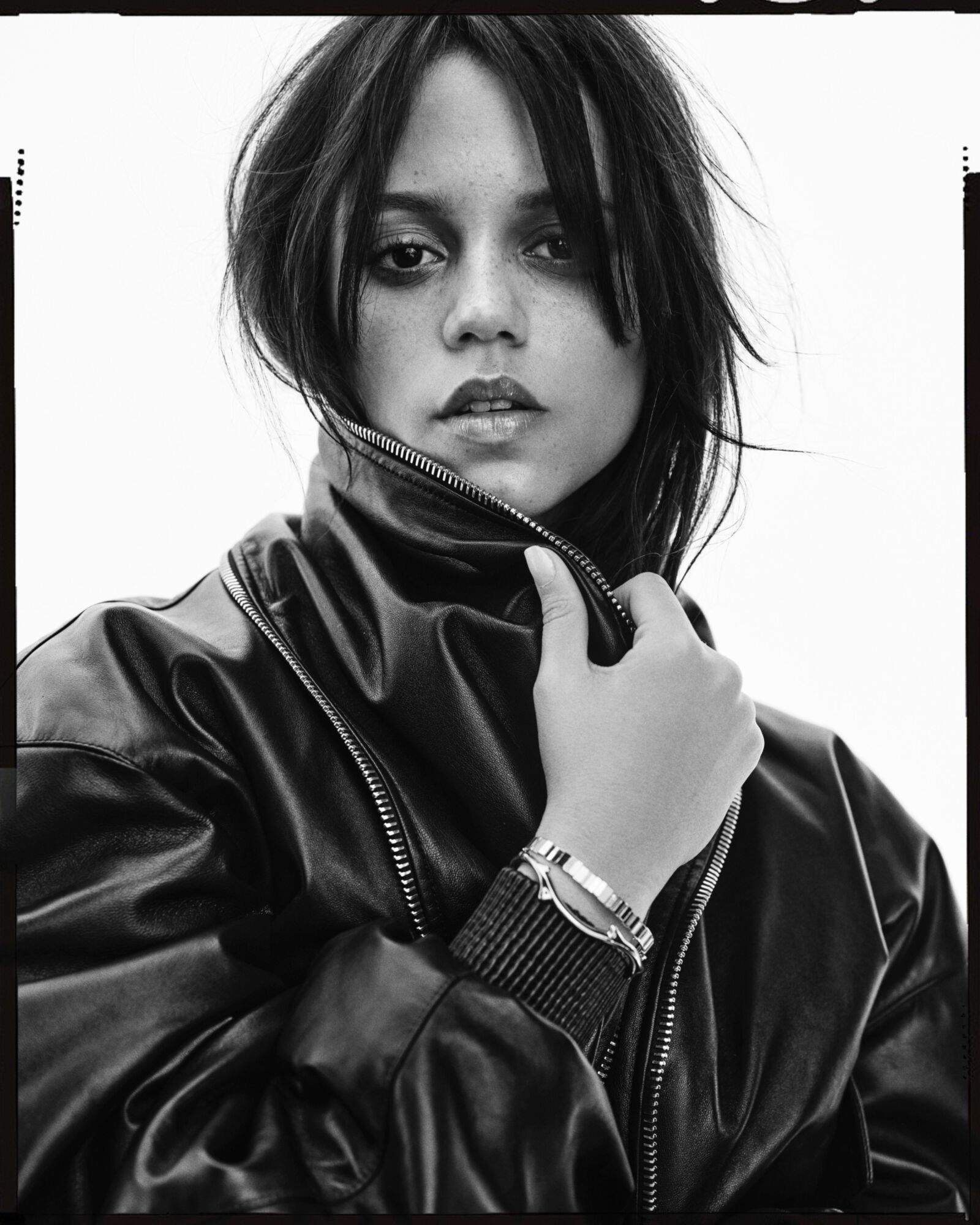 Edição de revista Jenna Ortega V