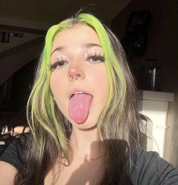 Daddy Issues 