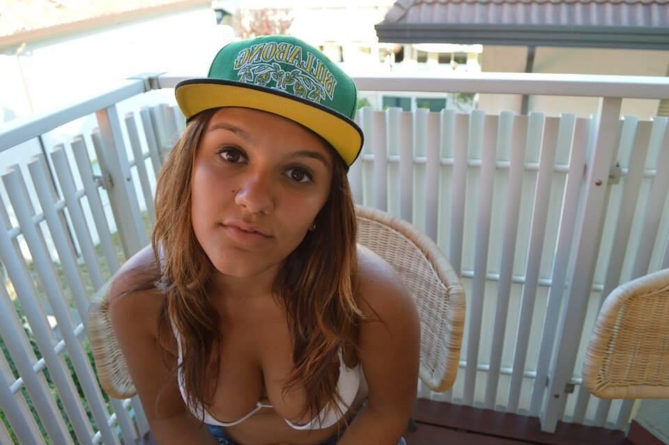 Adolescente italiana de mariachiara