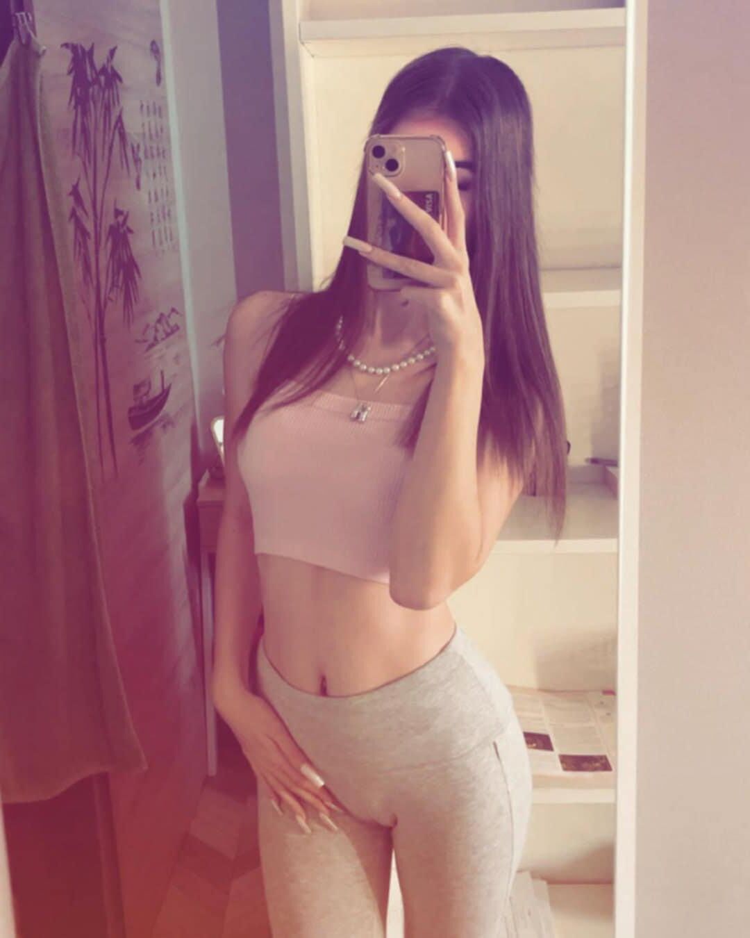Teen netsluts !