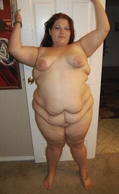 STANDING FULL NAKED WOMEN #