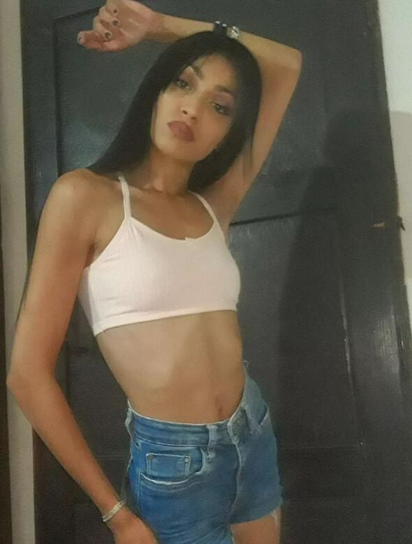 Serbe serré gitane Maja Tesna i uska ciganca