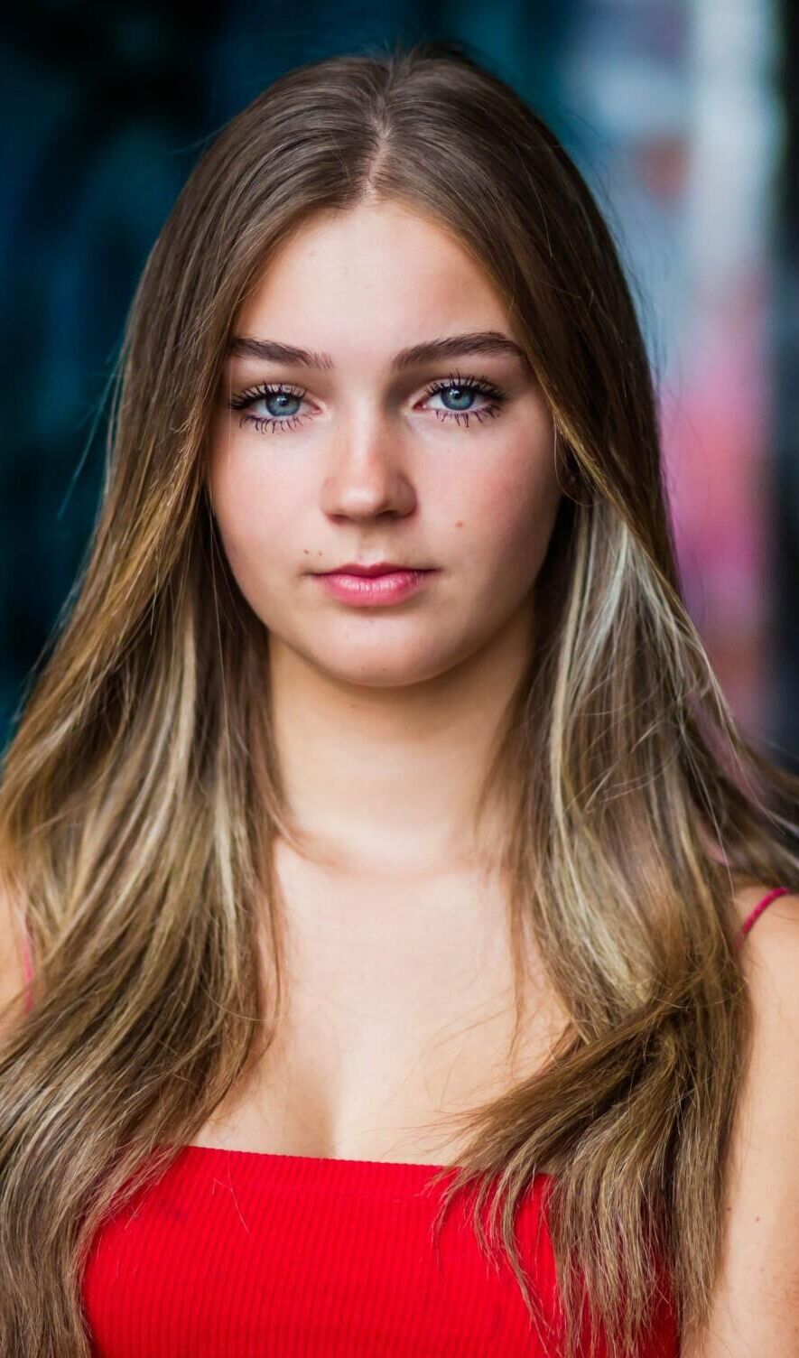 Chloe, Reino Unido