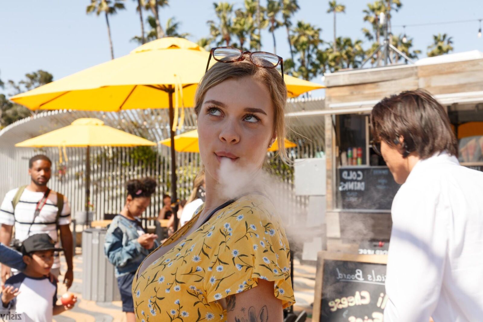 Gabbie Carter Pier confetti