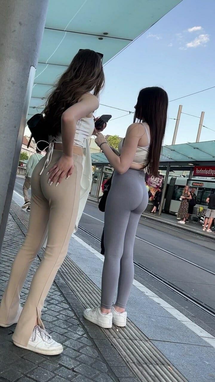 candid 
