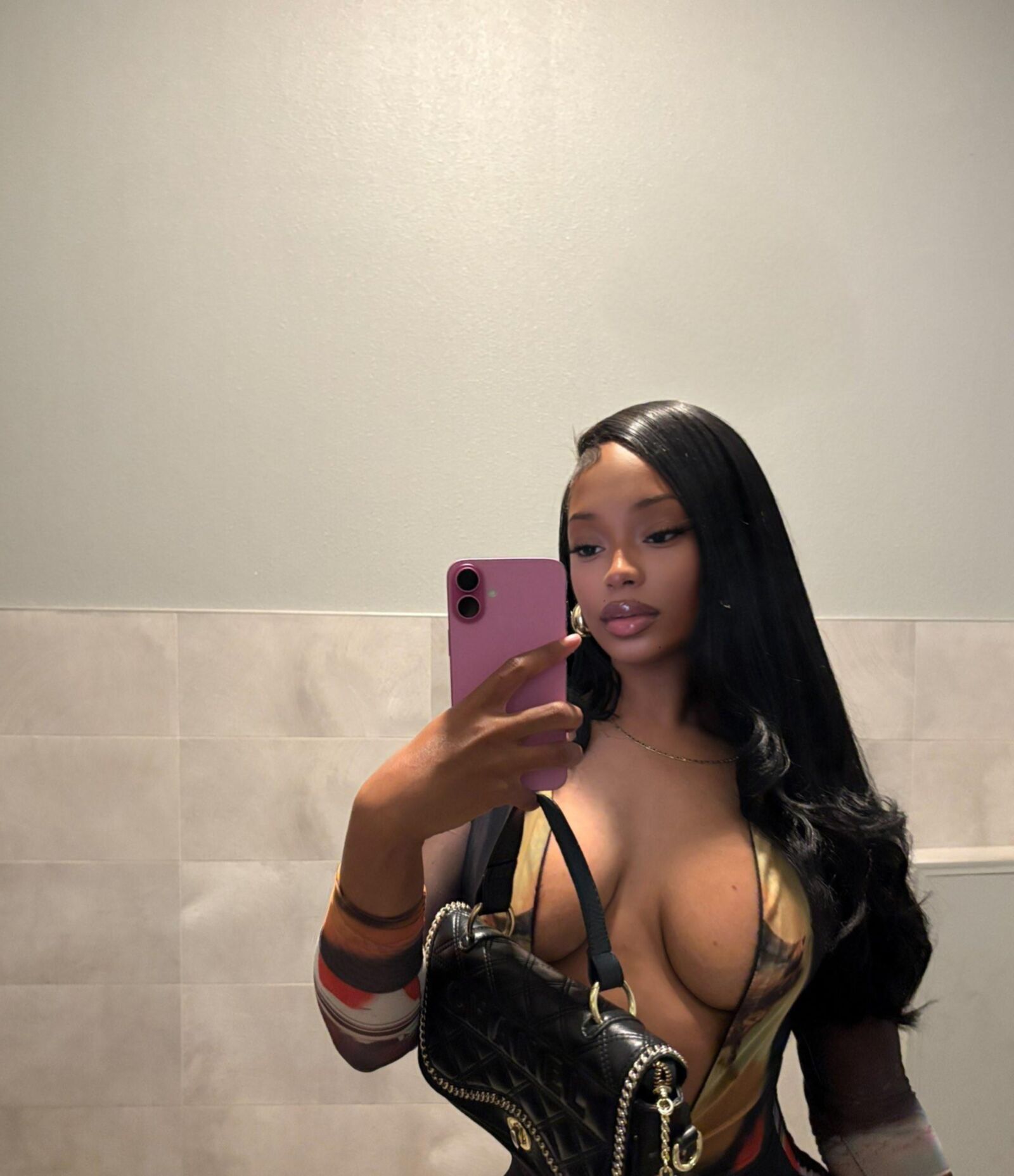 Chicas negras ordenadas