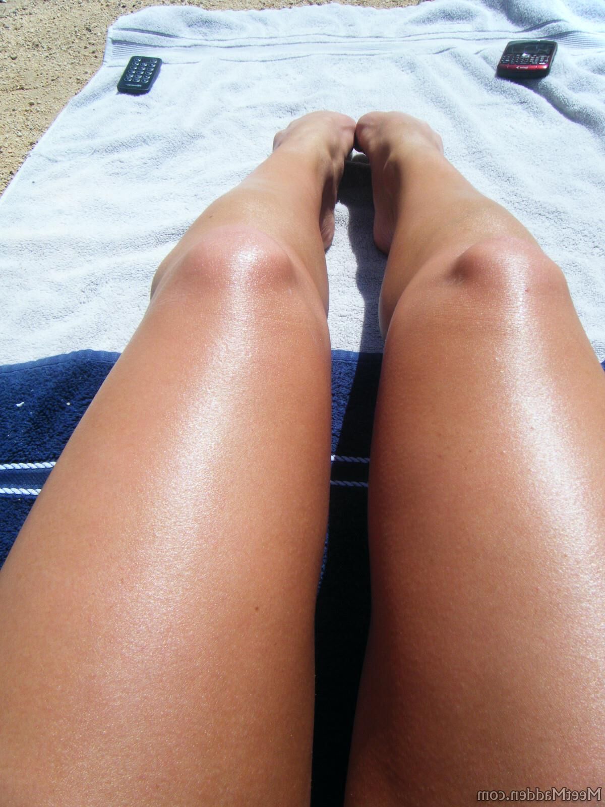 Madden Sunbathing (NN)