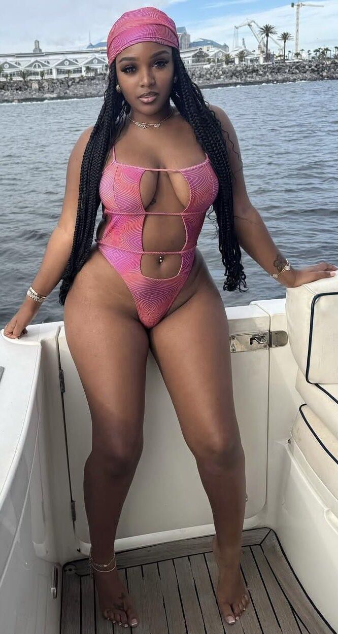 Chicas negras ordenadas
