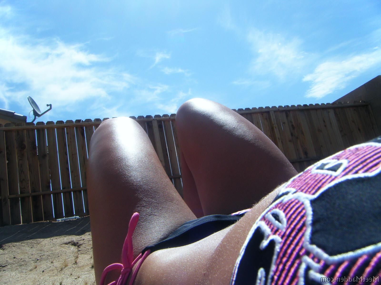 Madden Sunbathing (NN)