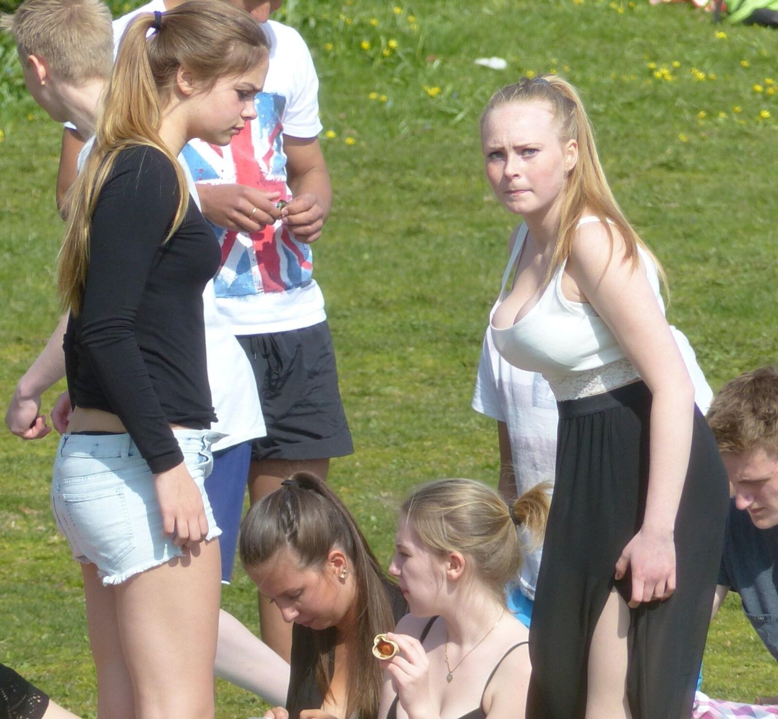 candid 