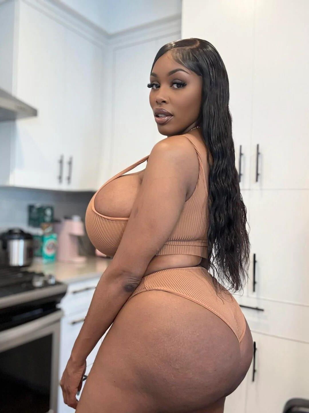 Chicas negras ordenadas