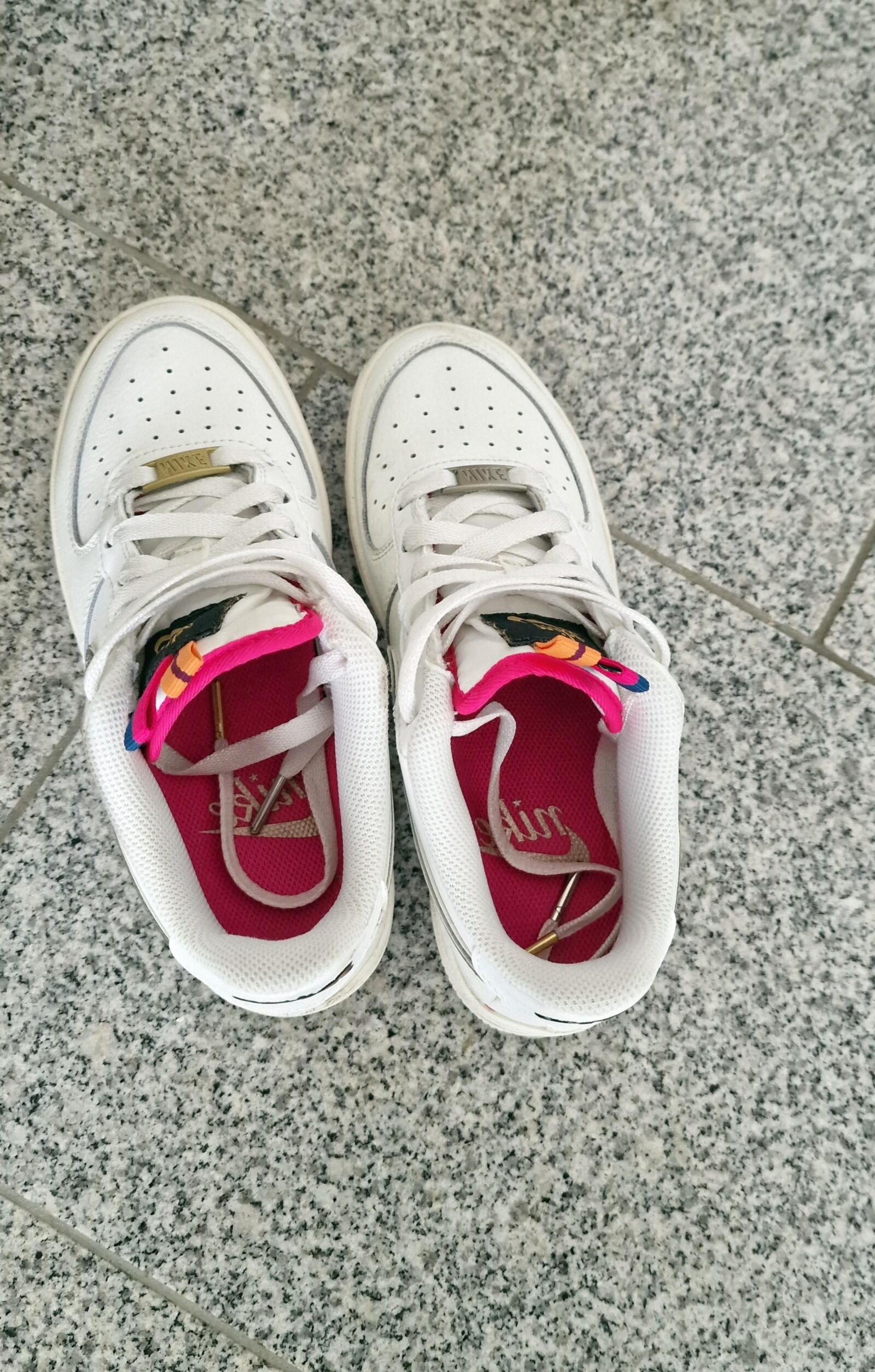 Anna\'s Shoes and feet 
