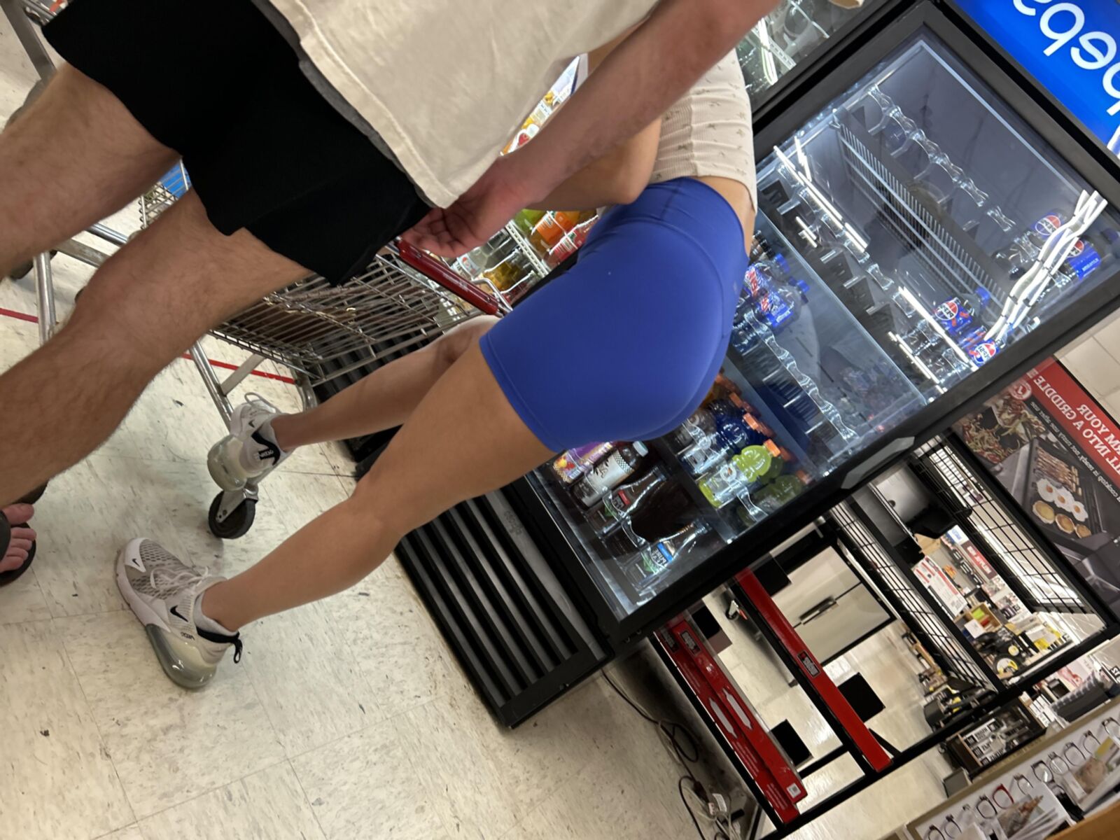 perfect teen hottie in blue spandex
