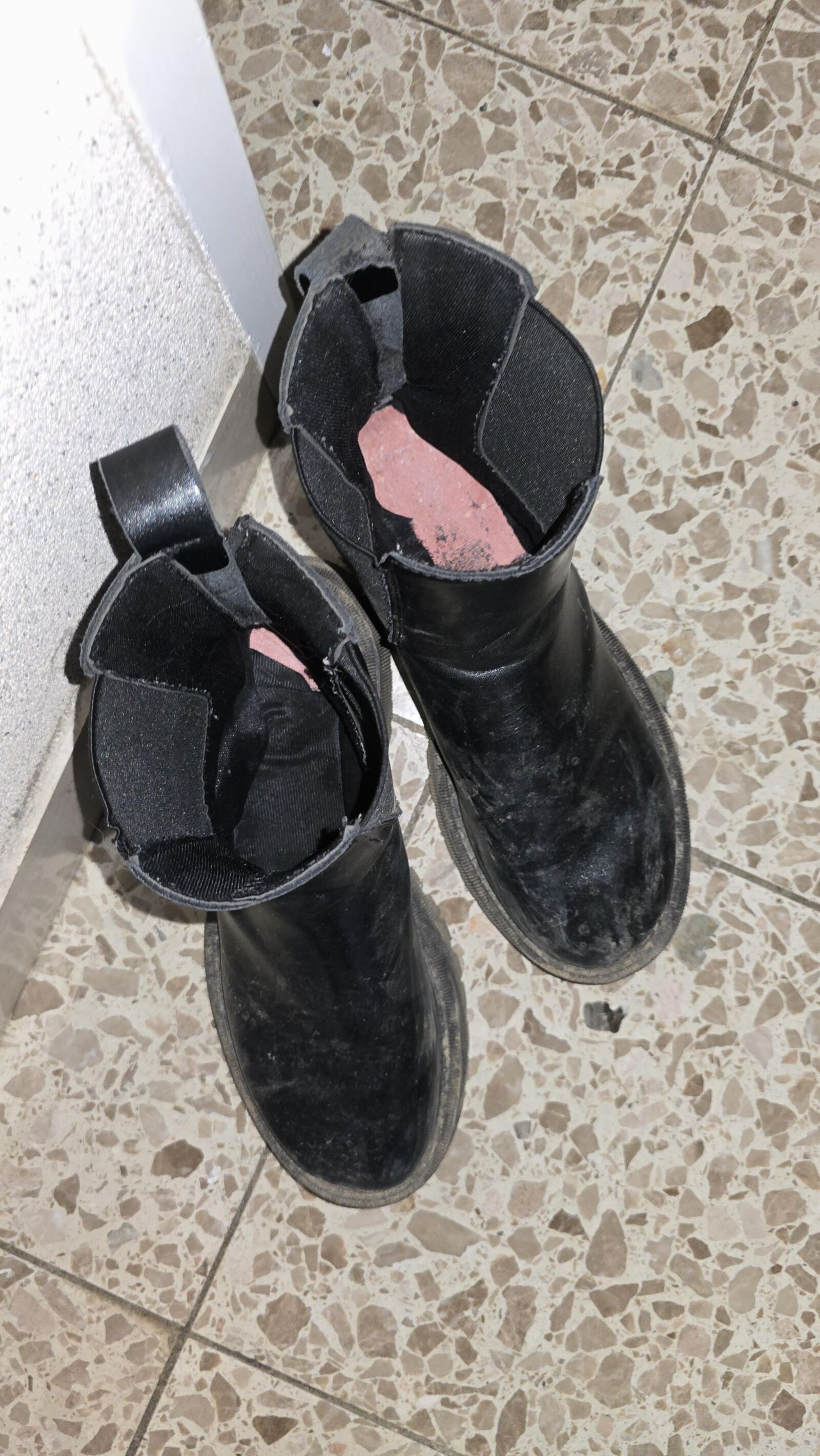 Anna\'s Shoes and feet 