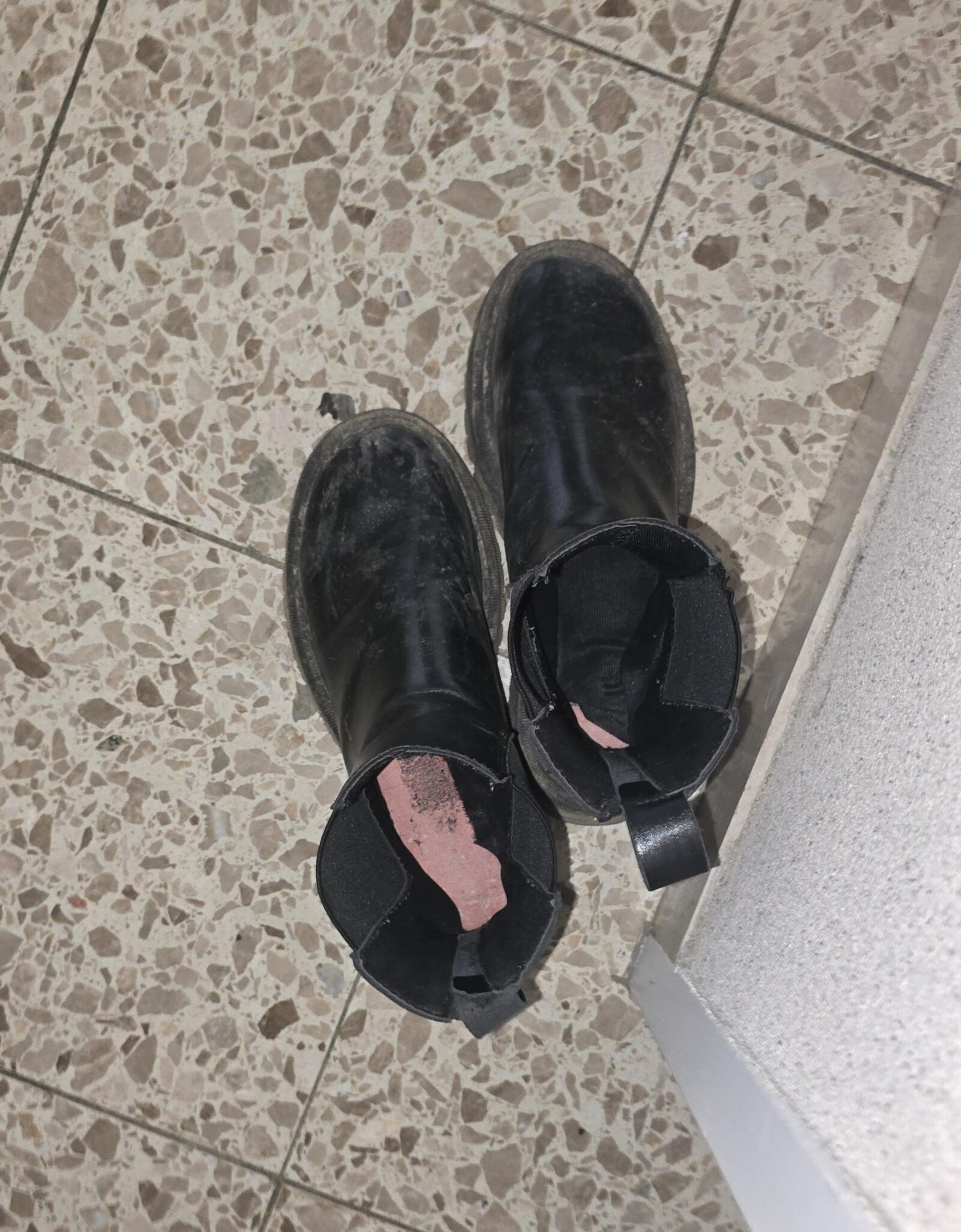 Anna\'s Shoes and feet 