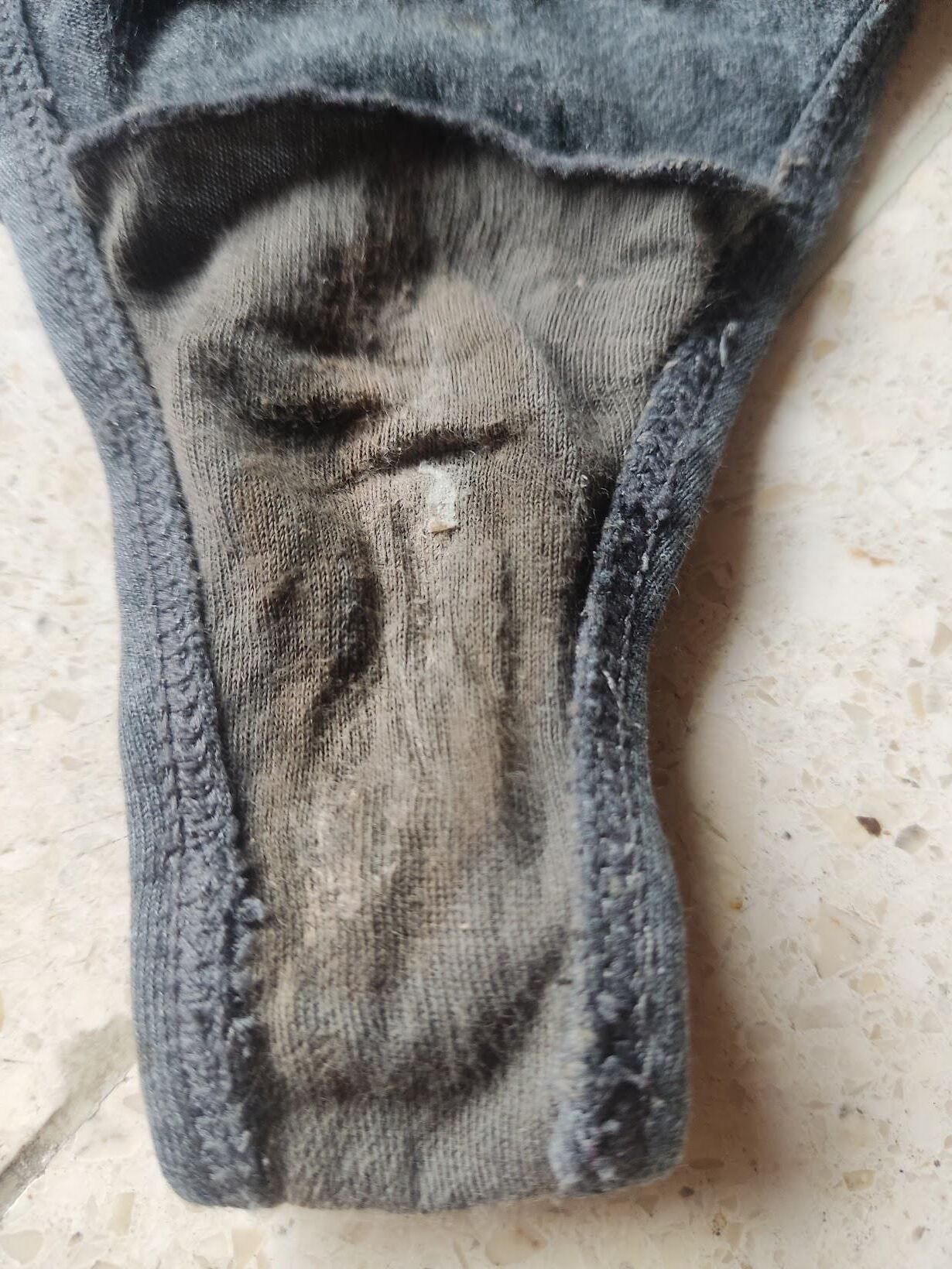 Mila ihr getragener süßer tanga