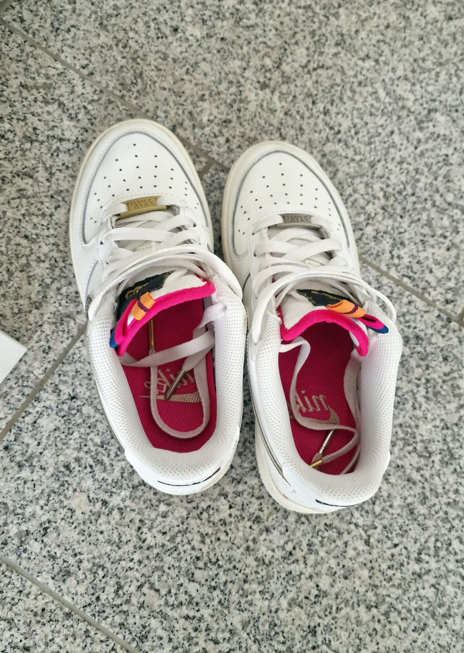 Anna\'s Shoes and feet 
