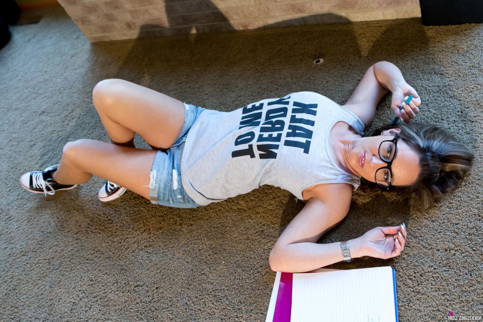Nikki sims conversa nerd