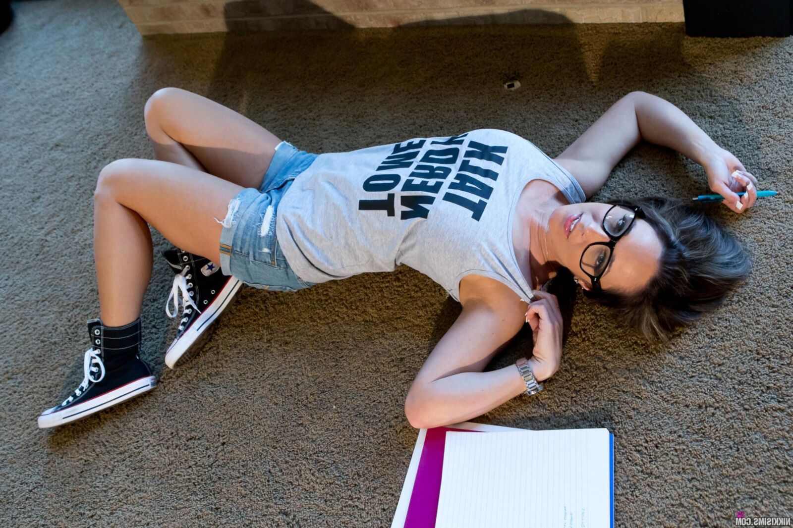 Nikki sims conversa nerd