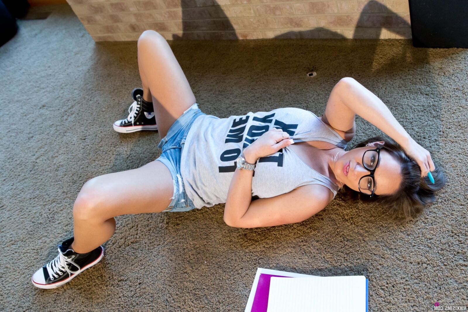Nikki sims conversa nerd