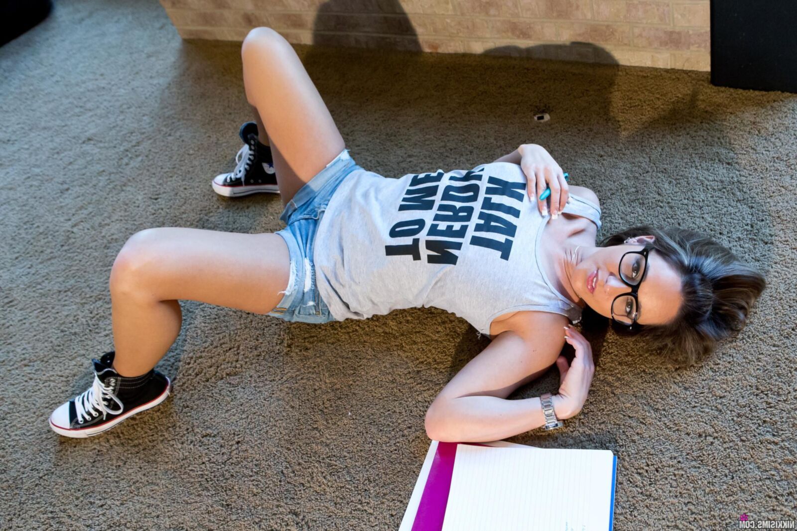 Nikki sims conversa nerd