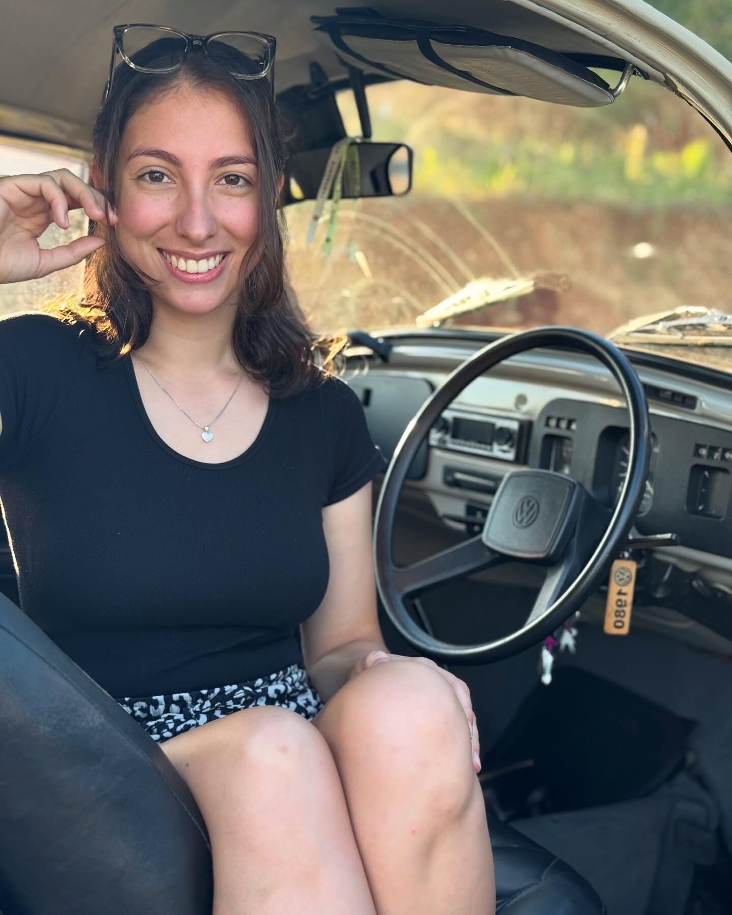 Teen Larissa for tributes