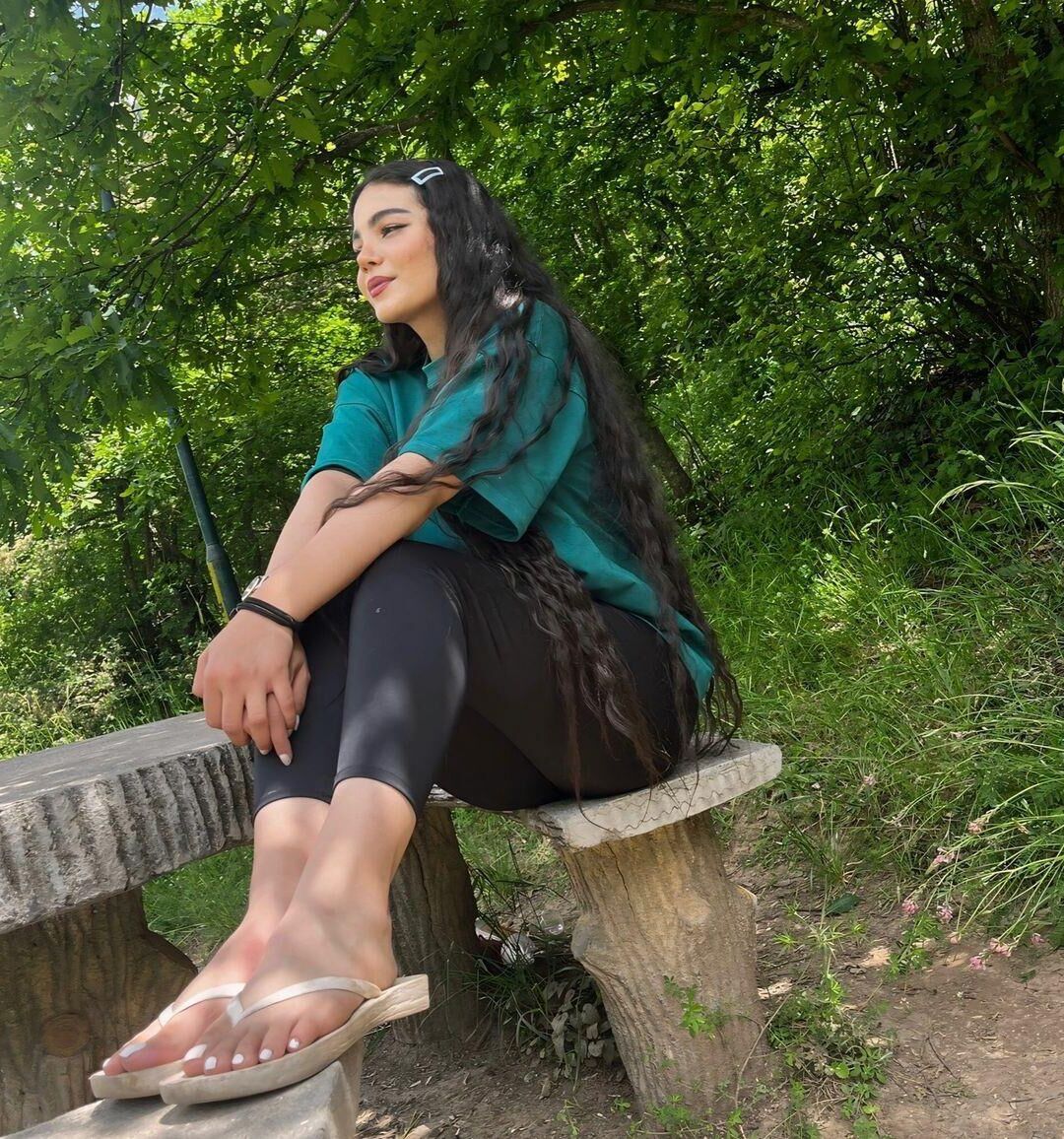 Lovely feet 