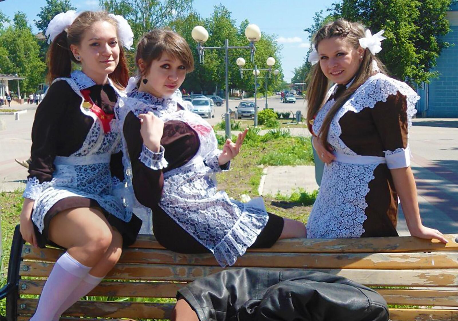 Jelenas русские школьницы в школьной руке