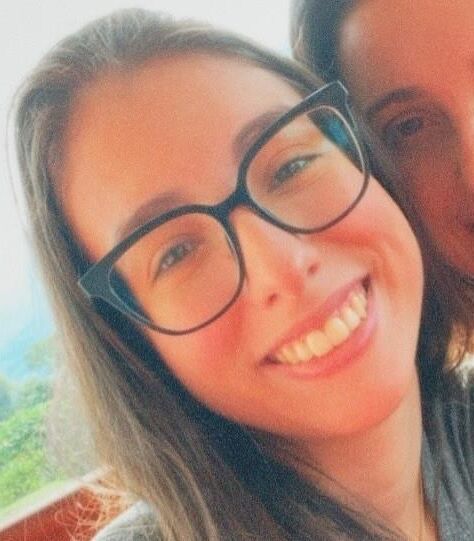 Sexy Larissa for tributes