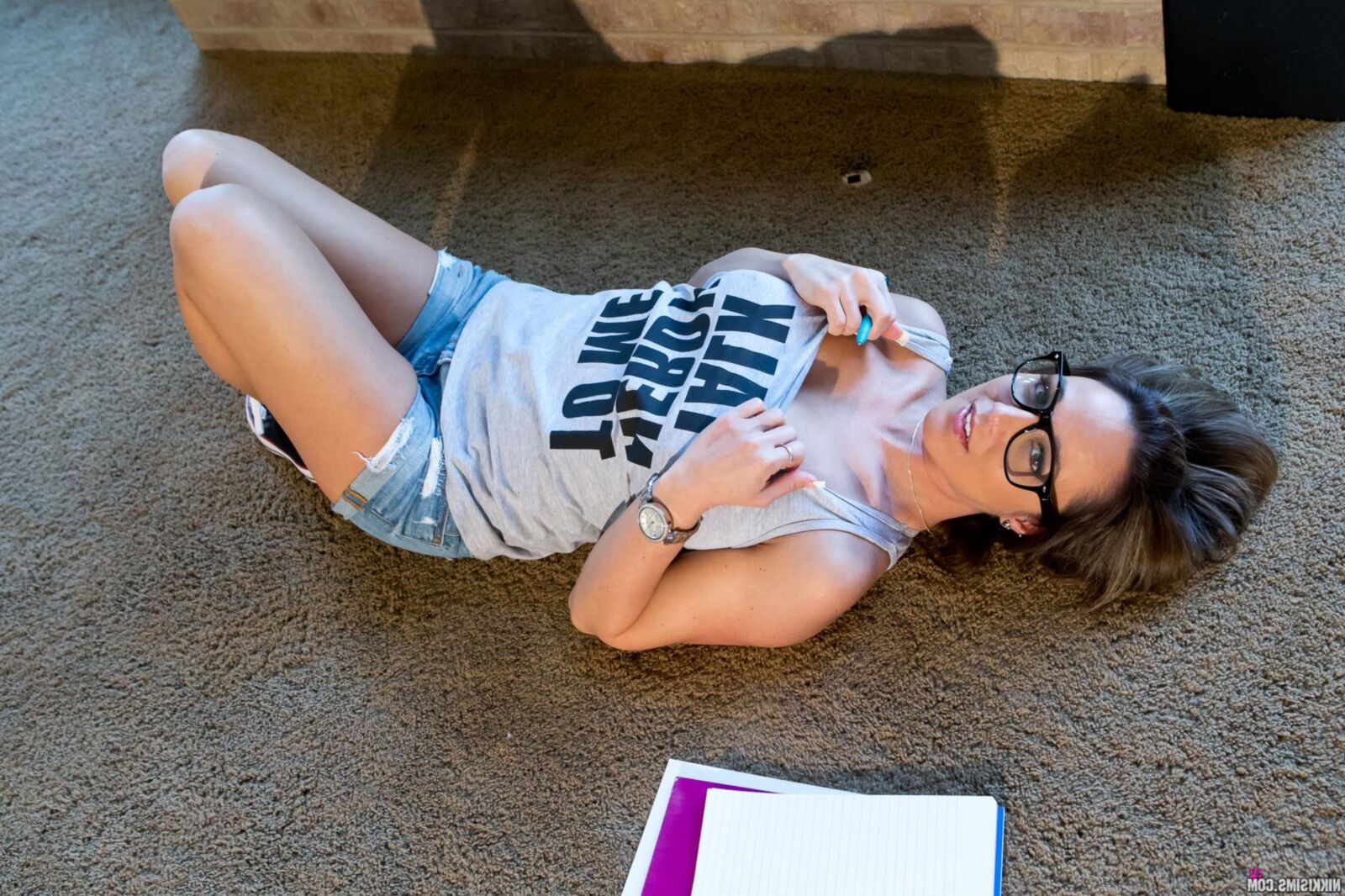 Nikki sims conversa nerd