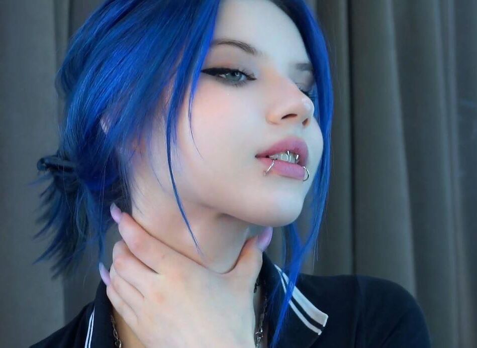 Mia
