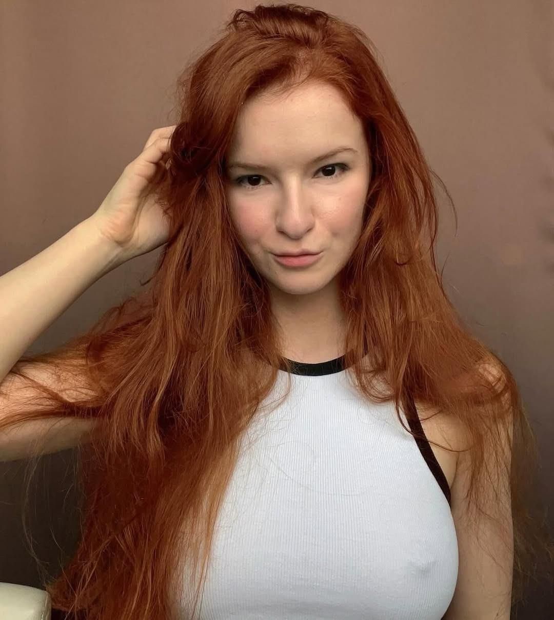 Modelo Redhead Tchech Extra Sexi (Veroniva Stehlikova)