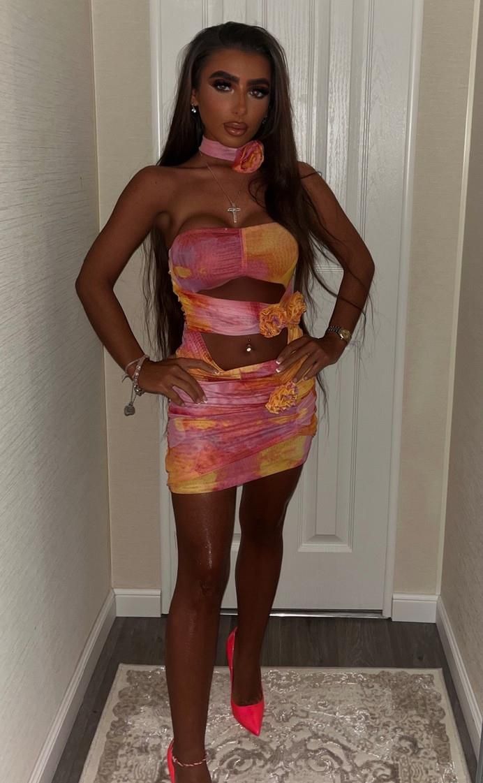 Bimbos chav bitches to stroke and drain our full balls so fast
