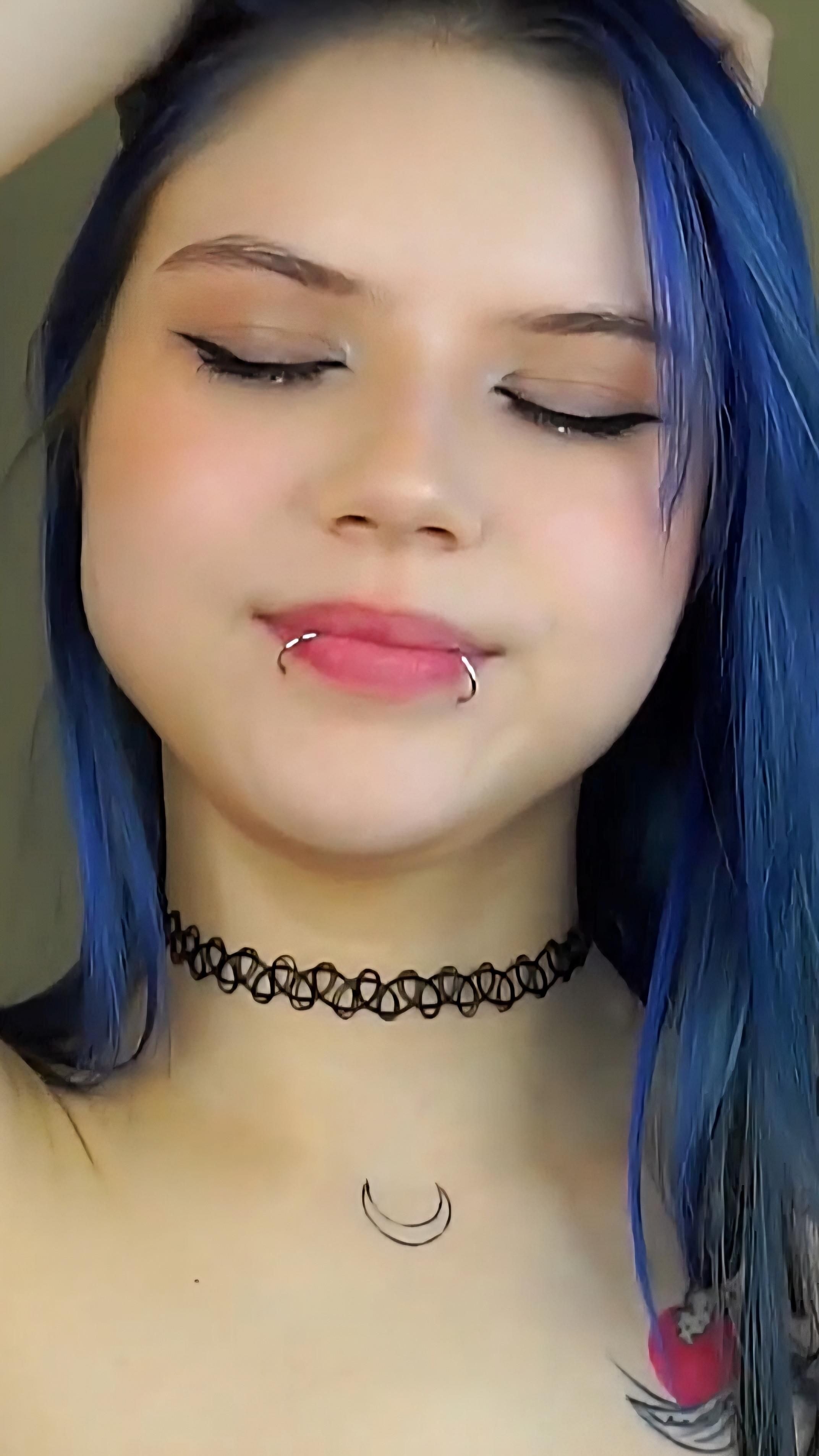 EVELYYN 