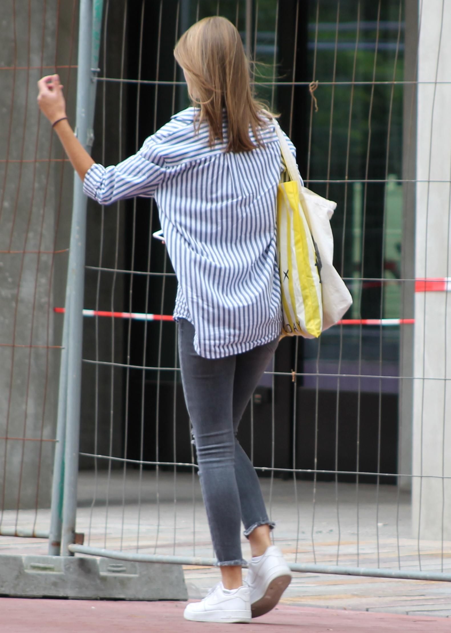 Candid Girls Teen Street Voyeur 