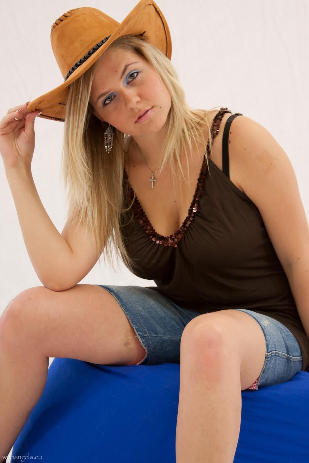 Alexandra Big tits cowgirl