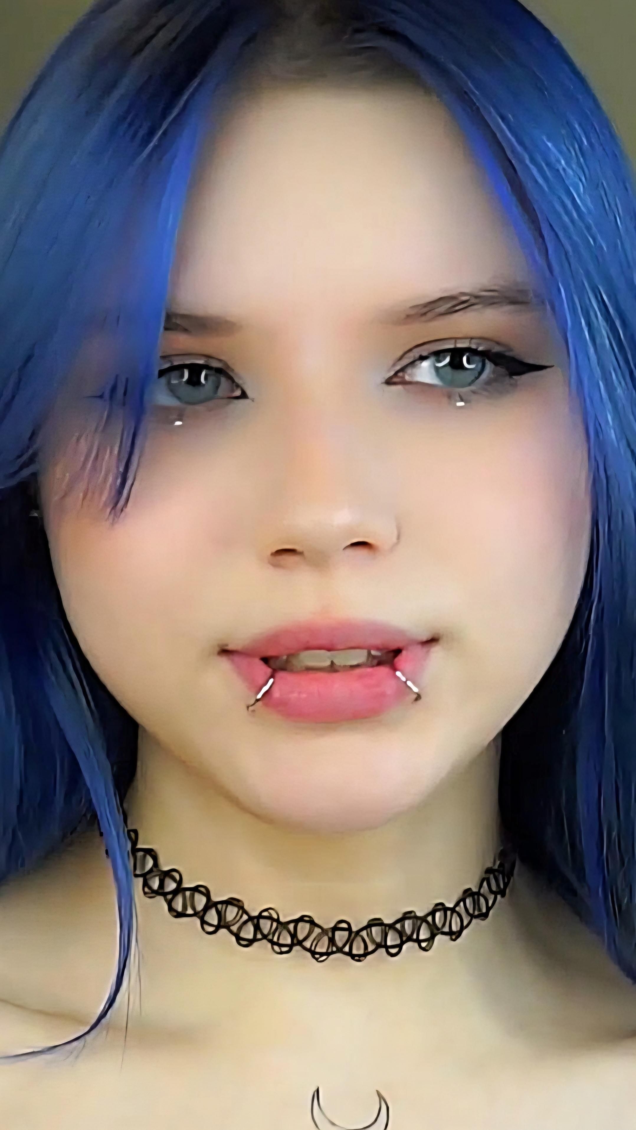 EVELYYN 