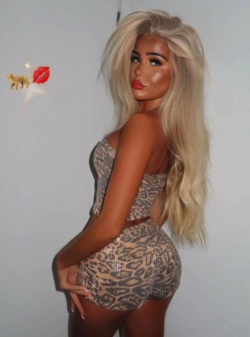Stunning UK Chavs 