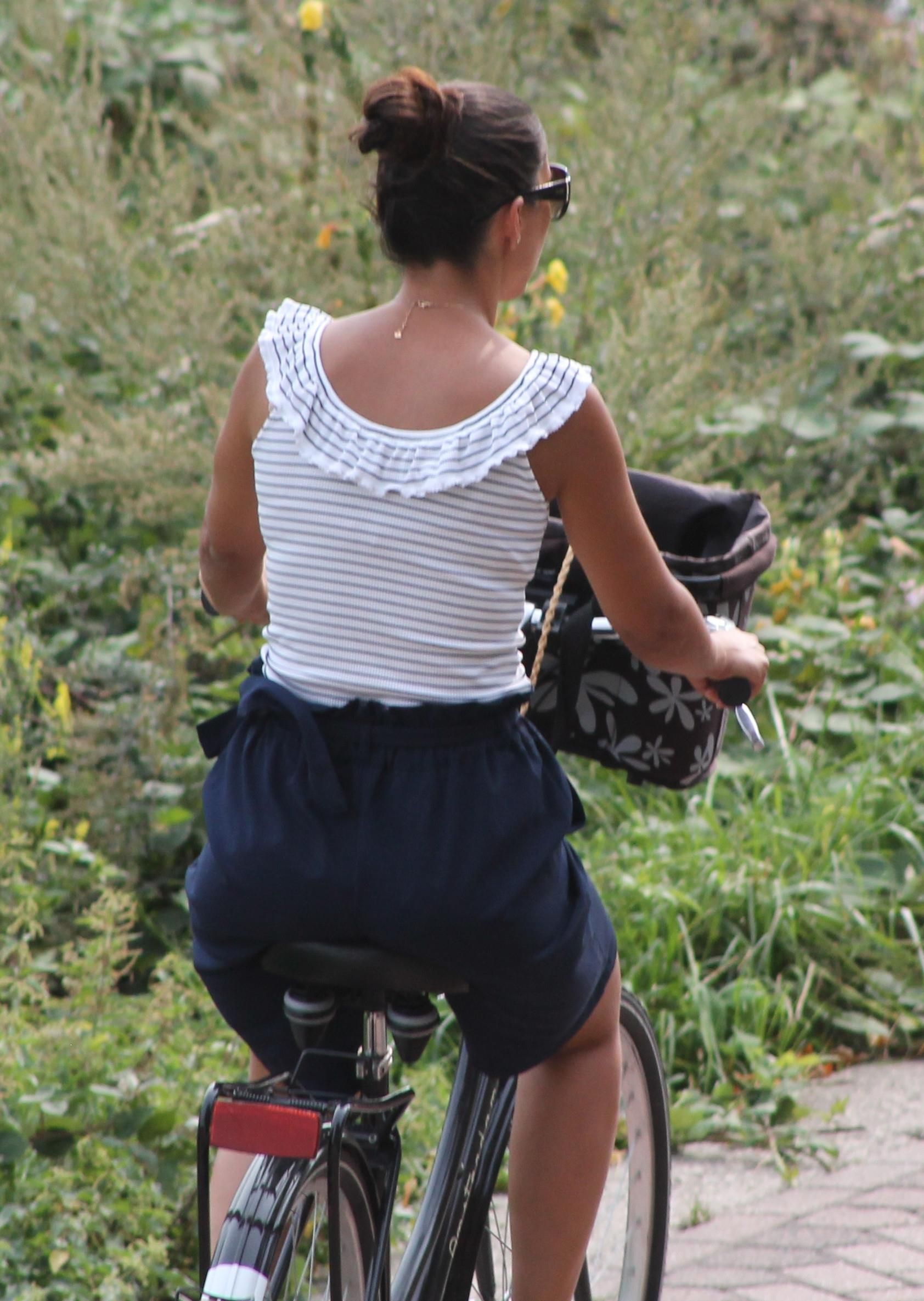 Candid Girls Teen Street Voyeur 