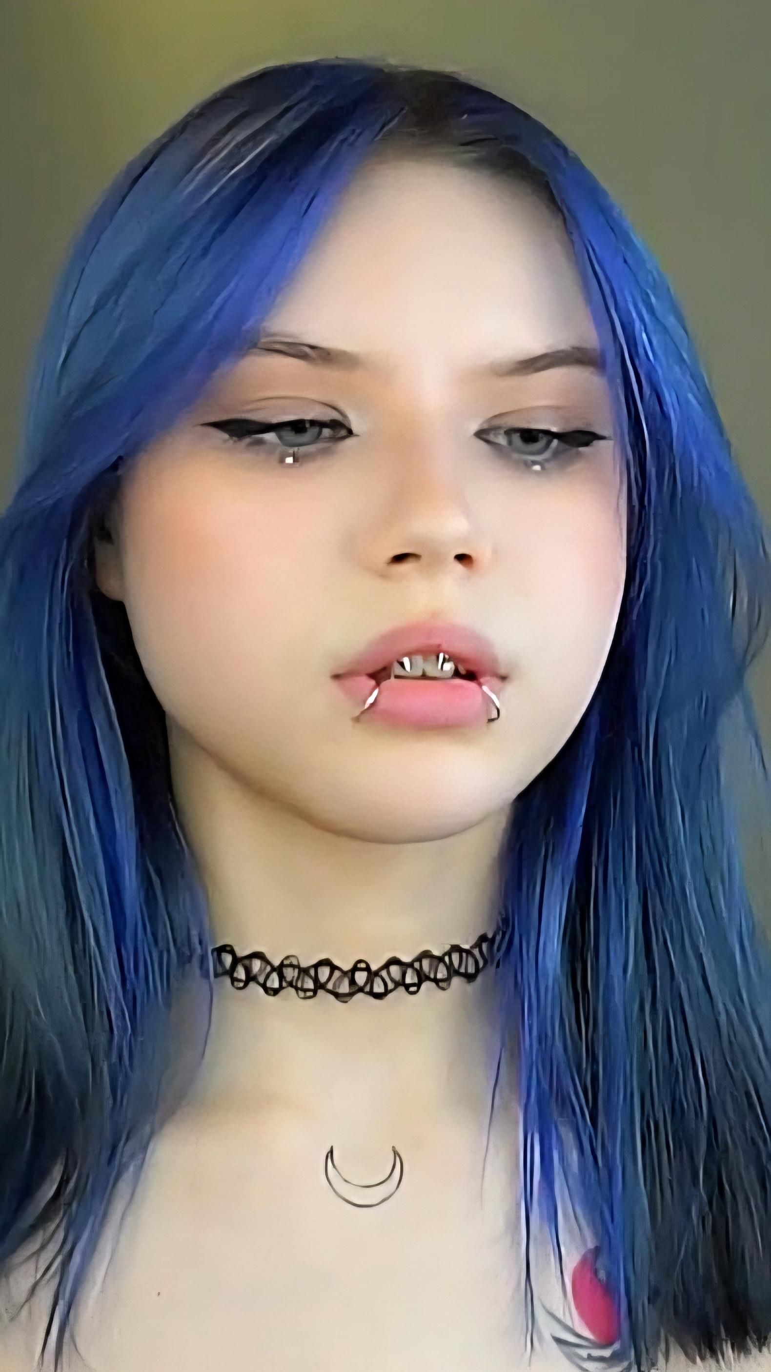 EVELYYN 