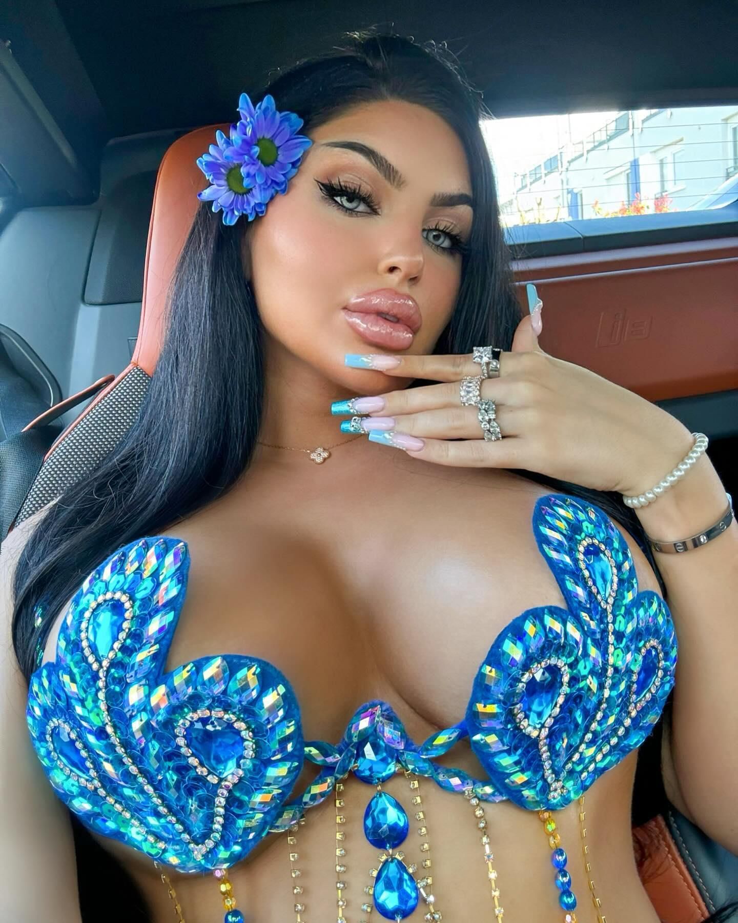 Bimbos chav bitches to stroke and drain our full balls so fast
