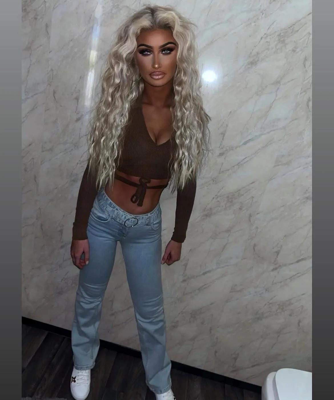 Bimbos chav bitches to stroke and drain our full balls so fast