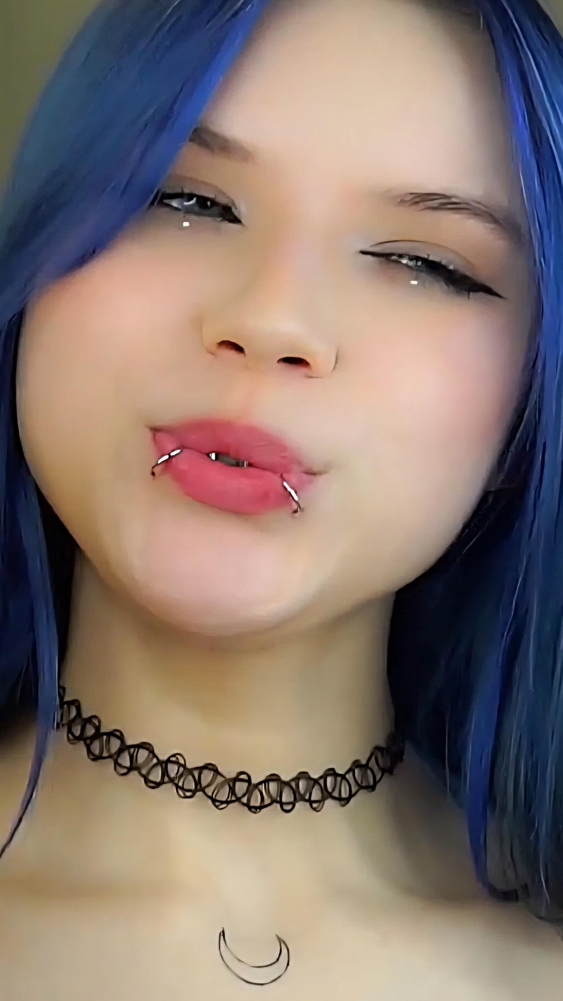 EVELYYN 