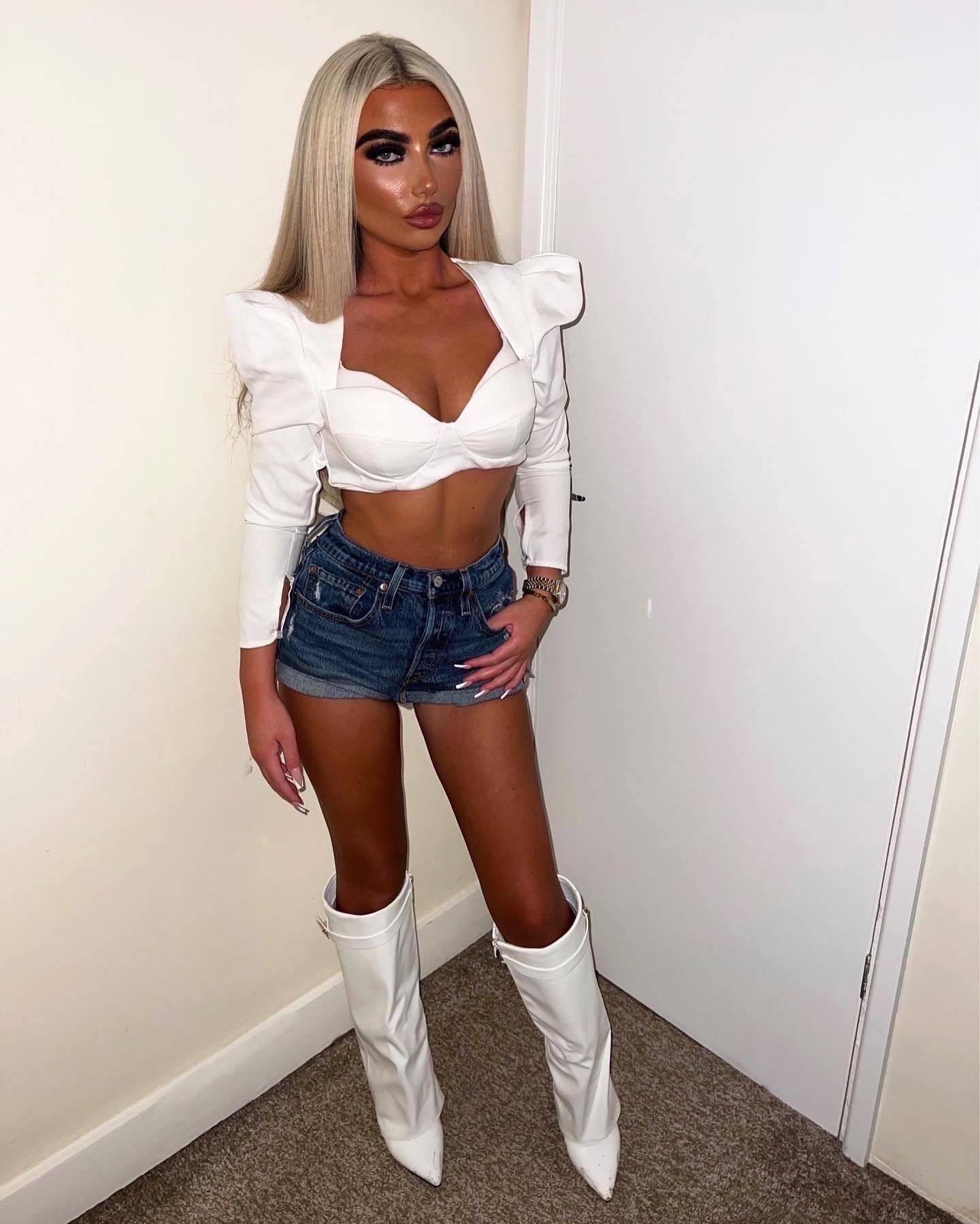 Stunning UK Chavs 
