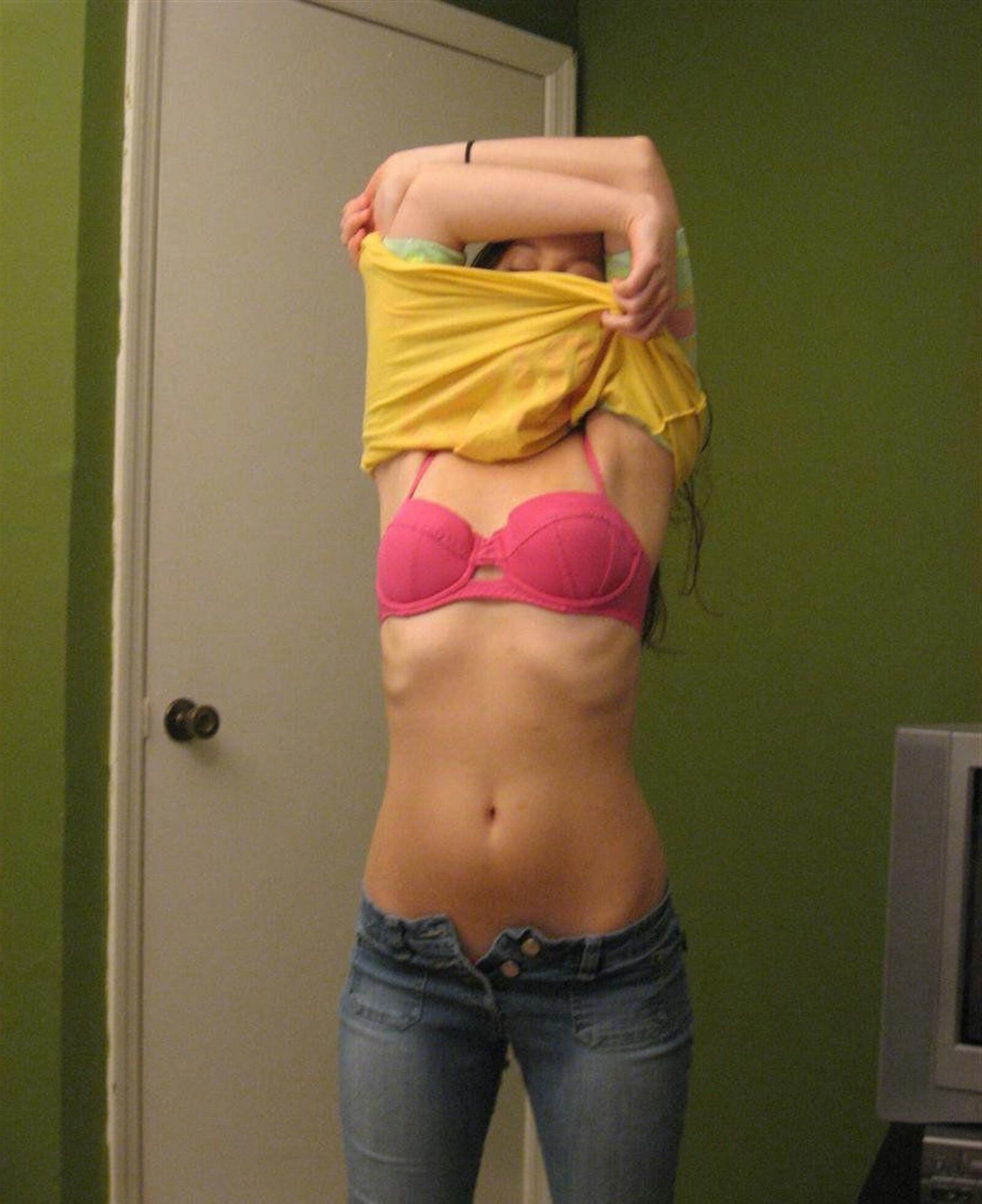 Your Girlfriend Is A Slut And Everyone Likes To See Her Naked 