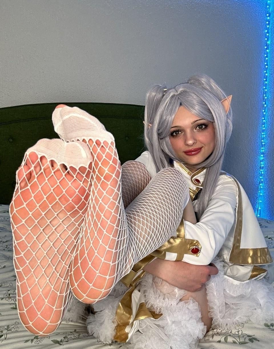Lavinas cute feet