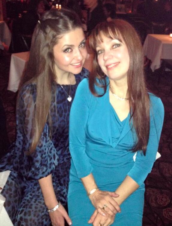 Mothers & their Sexy Daughters May