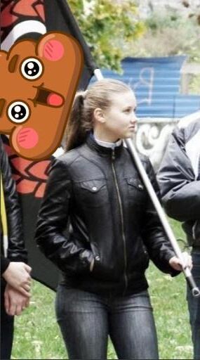 Oksana de Sankt Petersburg en Russie, pornstar avec babyface