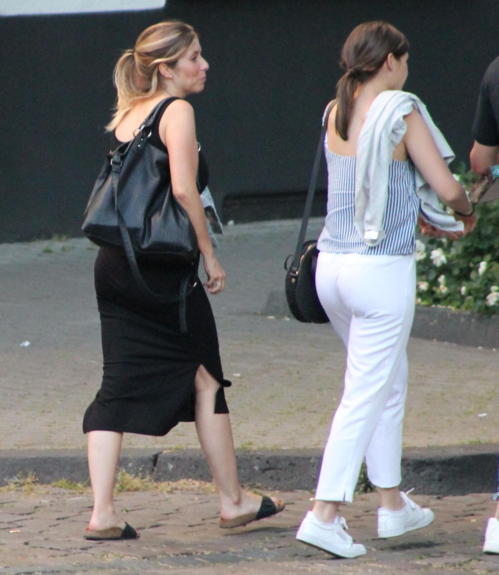 Chicas sinceras voyeur de chicas adolescentes